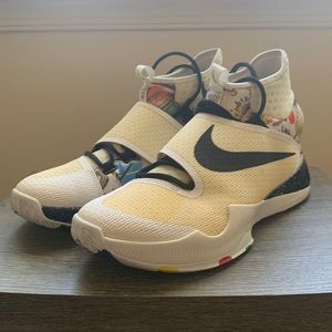 Nike Zoom Hyperrev 2016 Net Collector's Society